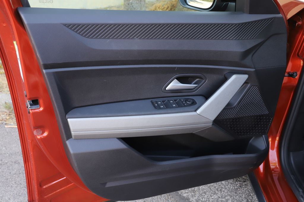 Dacia Bigster Hybrid teszt
