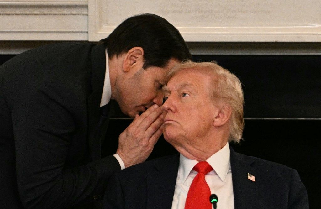 Marco Rubio amerikai külügyminiszter és Donald Trump elnök (Fotó: AFP)