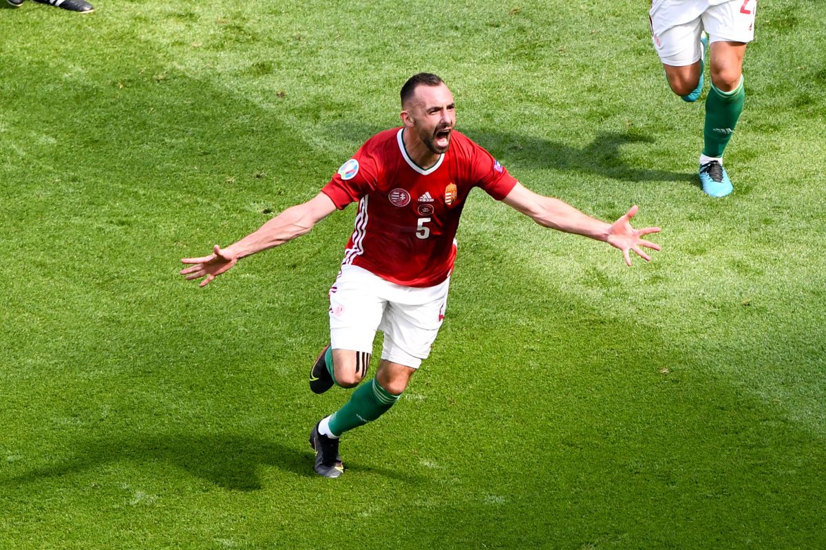 JOIE - FAIR PLAY - 05 ATTILA FIOLA (HON) lors du match de l'UEFA Euro 2020 opposant la Hongrie à la France au stade Puskas Arena à Budapest, Hongrie, le 19 juin 2021. © Anthony Bibard/FEP/Panoramic/Bestimage UEFA EURO 2020 Group F football match between Hungary and France at Puskas Arena in Budapest on June 19, 2021.