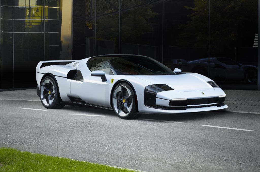 Ferrari SC40