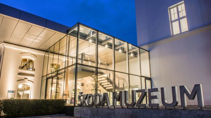 Gyári fotókon a Skoda Múzeum