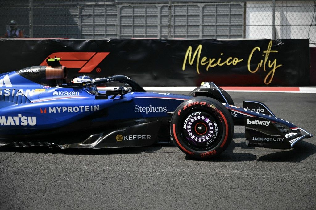 A tavaly pole-pozícióból indulva futamgyőztes Carlos Sainz rajtbüntetéssel várhatta a Forma–1-es Mexikóvárosi Nagydíj időmérő edzését