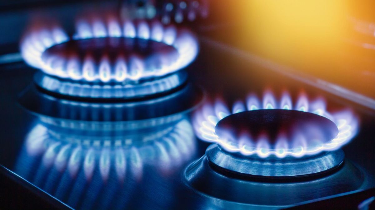 Németh Szilárd: A kormány célja, hogy télen is megfizethető energiával lássa el a családokat