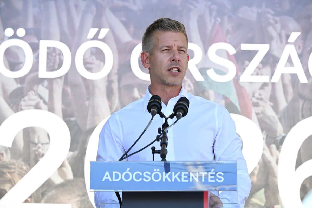 Magyar Péter, a Tisza Párt elnöke