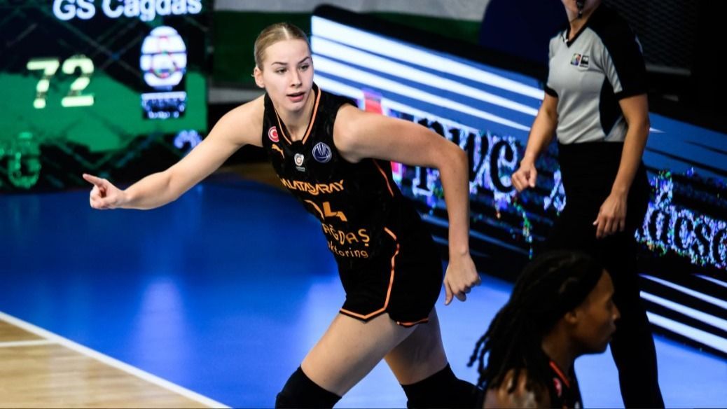 A Galatasaray kosárlabdacsapatának legjobbja Juhász Dorka volt, akinek nagyon szép emlékei lesznek a Sopron elleni Euroliga-győzelemről