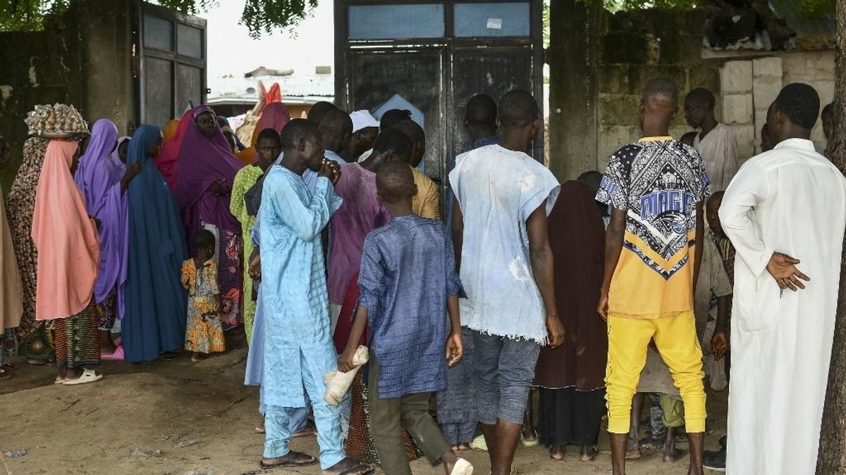 Újabb város esett el, menekülők áradata indult el Nigériából