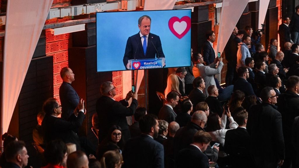 Donald Tusk a szombati nagygyűlésen mondott, közel egyórás beszédben a kormány sikereiről beszélt