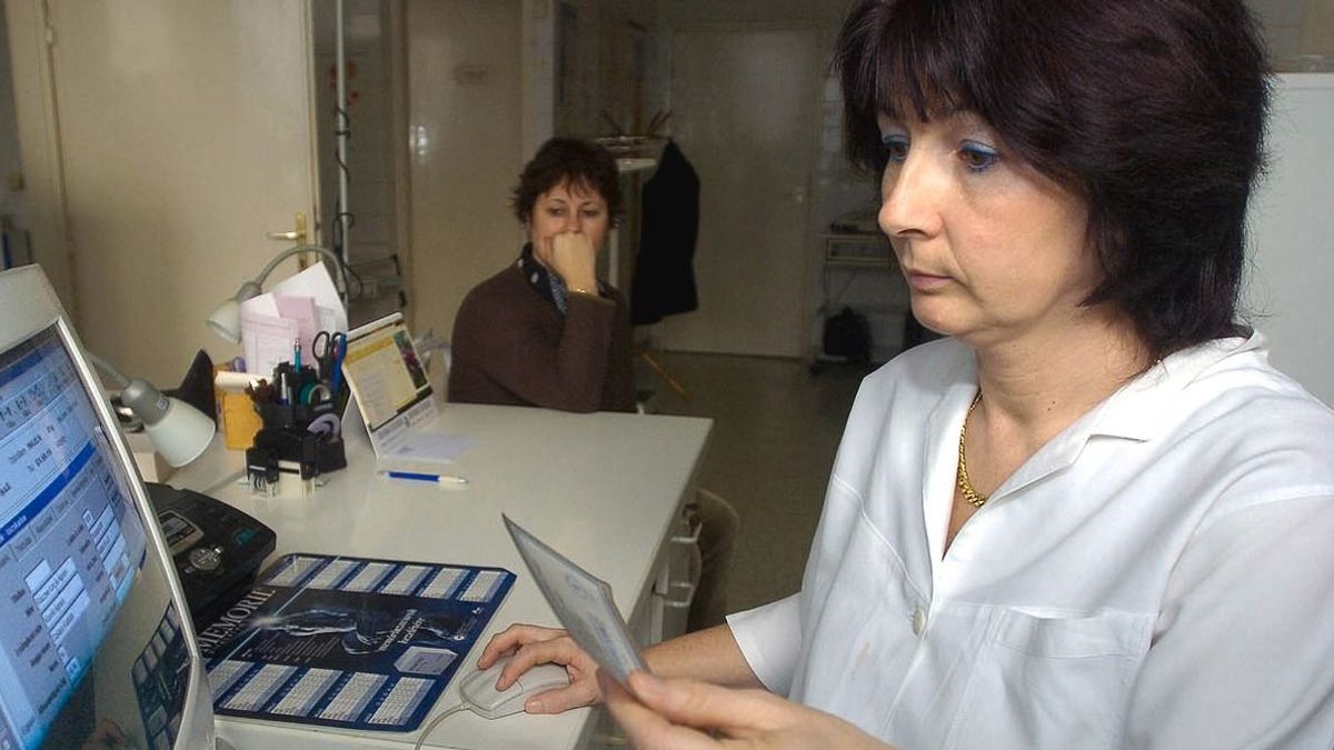 Nézze meg alaposan a TAJ-kártyáját, nehogy bajba kerüljön