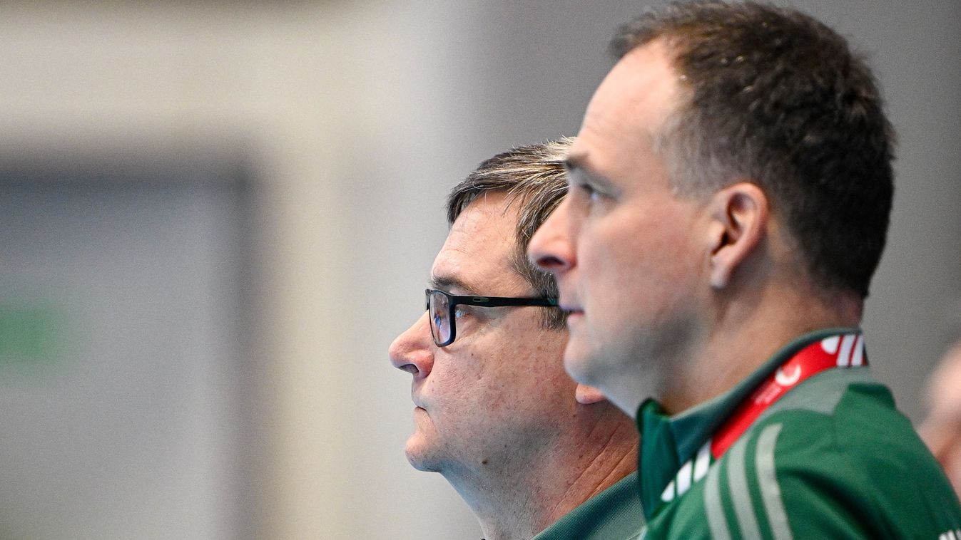 Golovin Vlagyimir szövetségi kapitány a Magyarország–Ukrajna barátságos női kézilabda-mérkőzésen a BUD Arénában 2025. március 8-án.
MTI/Szigetváry Zsolt