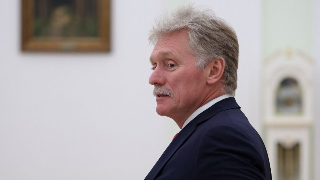 Peszkov újságíróknak elmondta, hogy a budapesti békecsúcs megszervezése komoly diplomáciai erőfeszítéseket követel