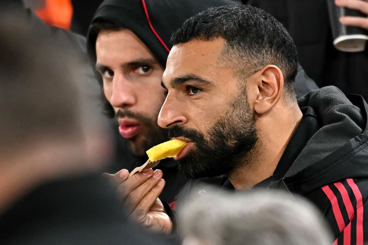 Arne Slot döntése után Szoboszlai Dominik és Mohamed Szalah is csak a lelátóról nézte a Liverpool Ligakupa-meccsét