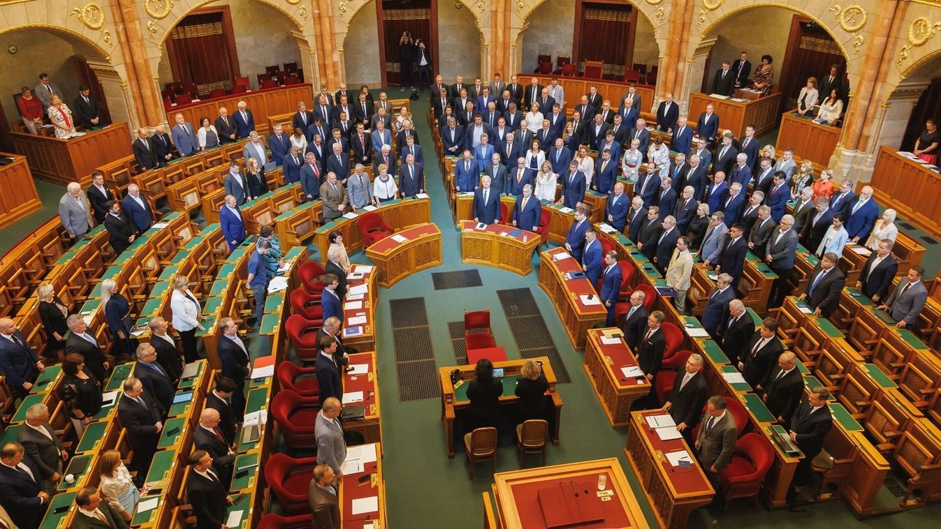 parlament, veszélyhelyzet