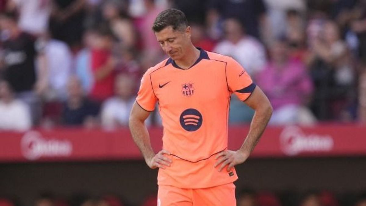 Veszélybe kerülhet a helye Barcelonában? Robert Lewandowski rossz híreket kapott