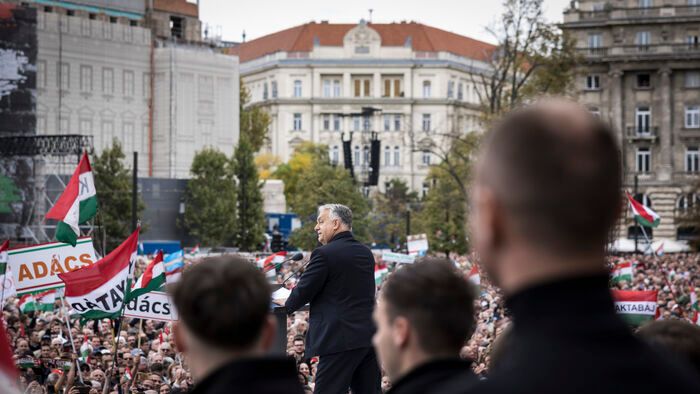 Kossuth tér október 23. 1956-os forradalom Orbán Viktor