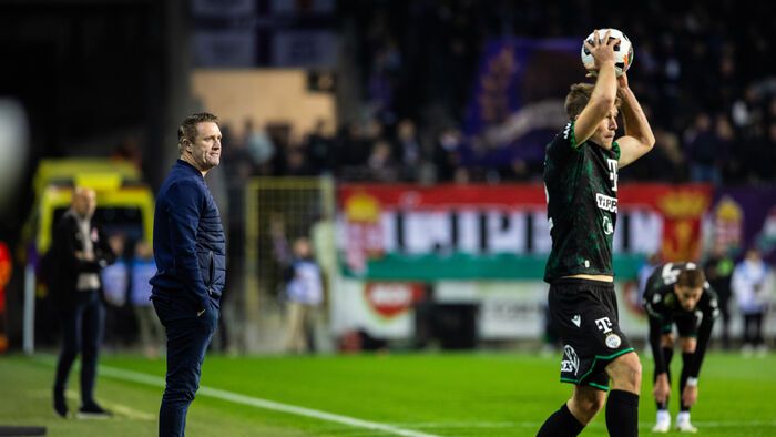 Az FTC edzője, Robbie Keane sem cserélt a szünetben.