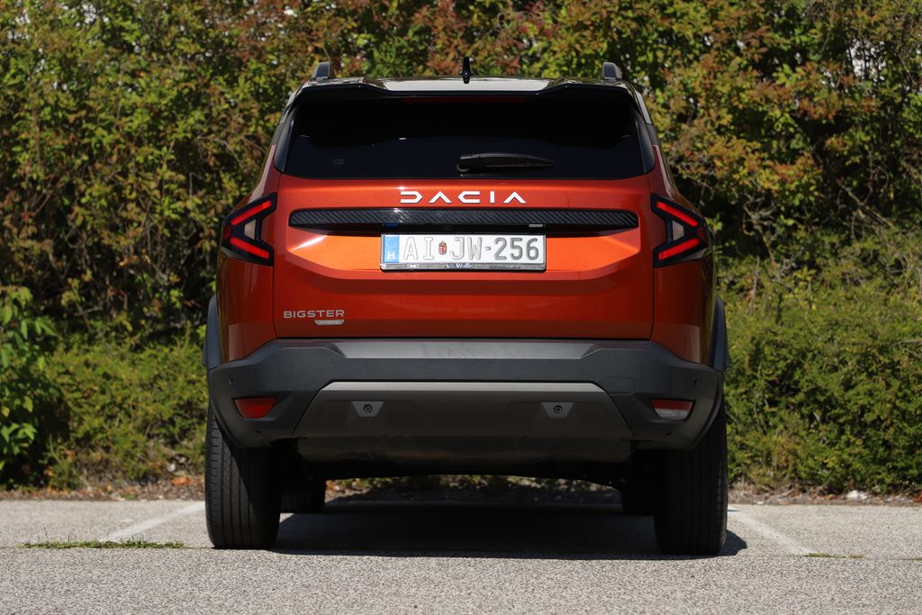 Dacia Bigster Hybrid teszt