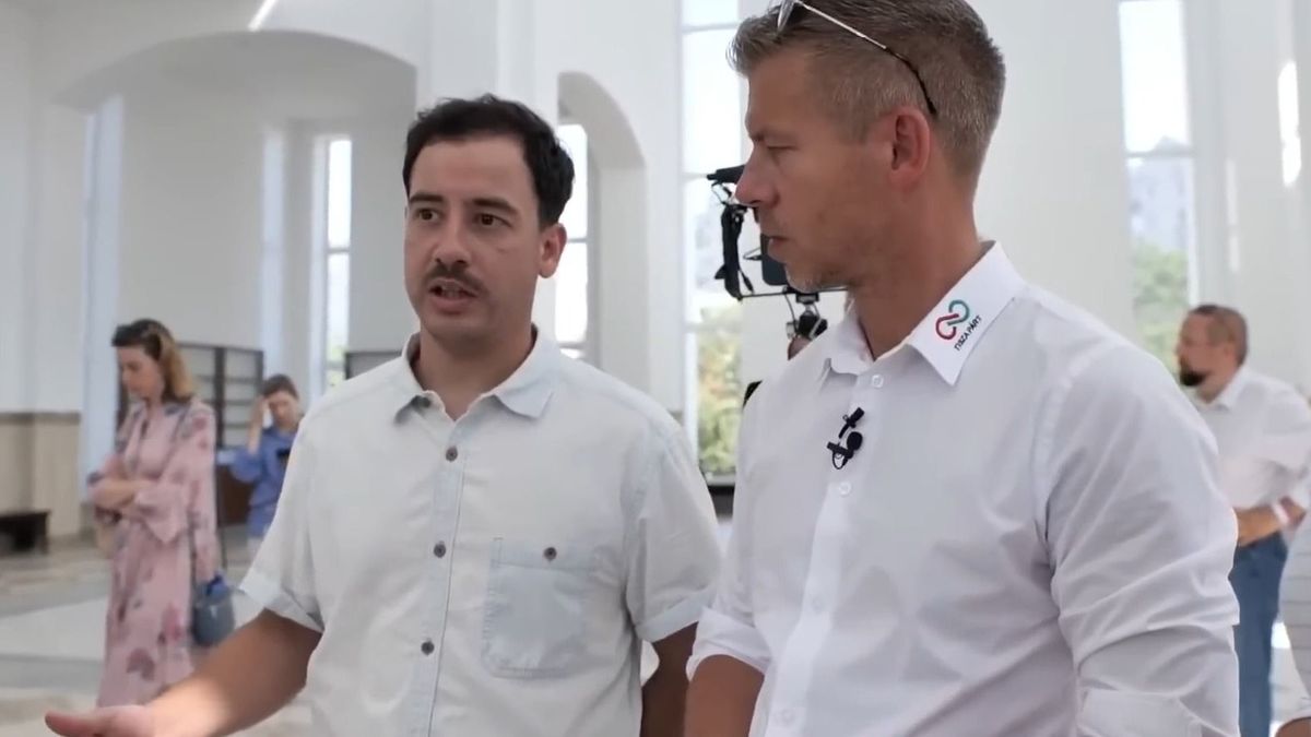 Újabb gyanús alak sündörög Magyar Péter körül