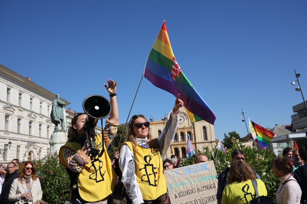 pécsi Pride felvonulás