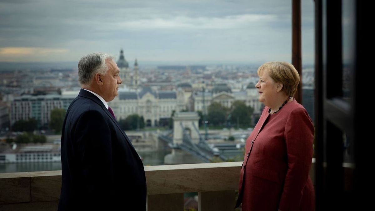 Orbán, Merkel, Vadai