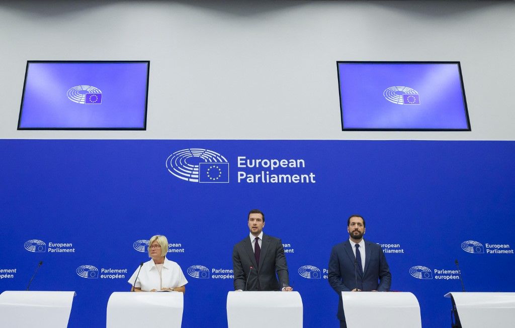 A Patrióták bizalmatlansági indítvány nyújtottak be Von der Leyen ellen