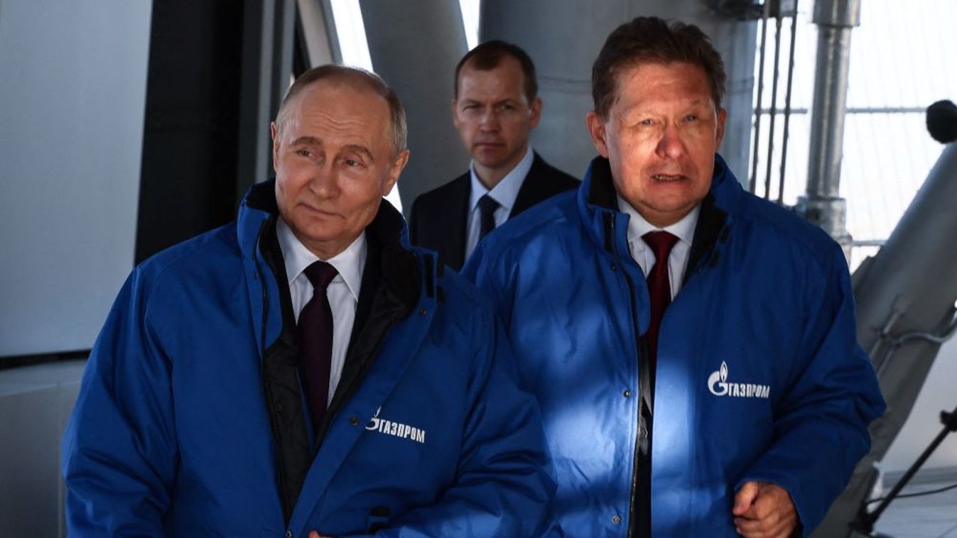 Vlagyimir Putyin orosz elnök és a Gazprom képviselői