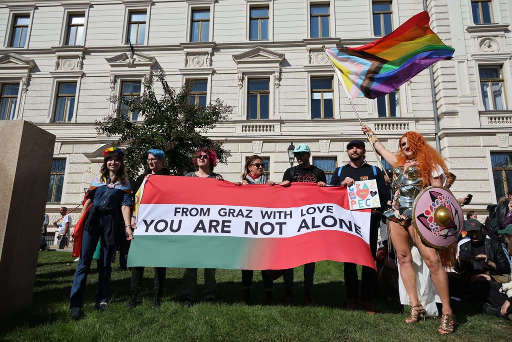 pécsi Pride felvonulás