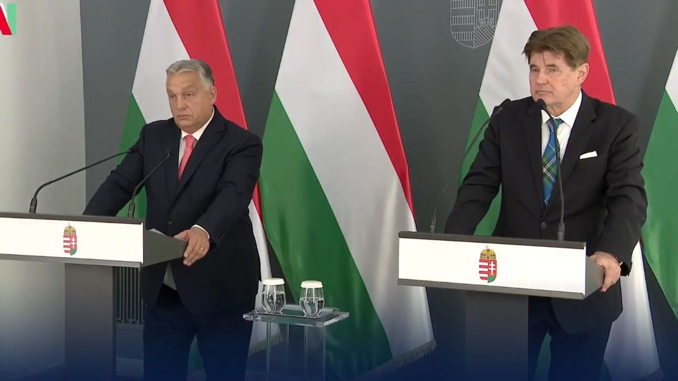 Borítókép: Orbán Viktor miniszterelnök (Fotó: MTI/Máthé Zoltán)