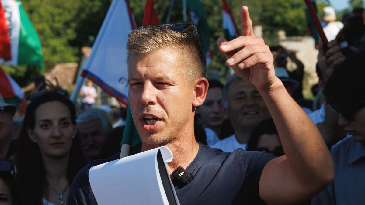 20250907 Kötcse
Magyar Péter, a Tisza Párt elnöke beszédet mondott a párt kötcsei rendezvényén.
fotó: Hatlaczki Balázs (HB)
MW