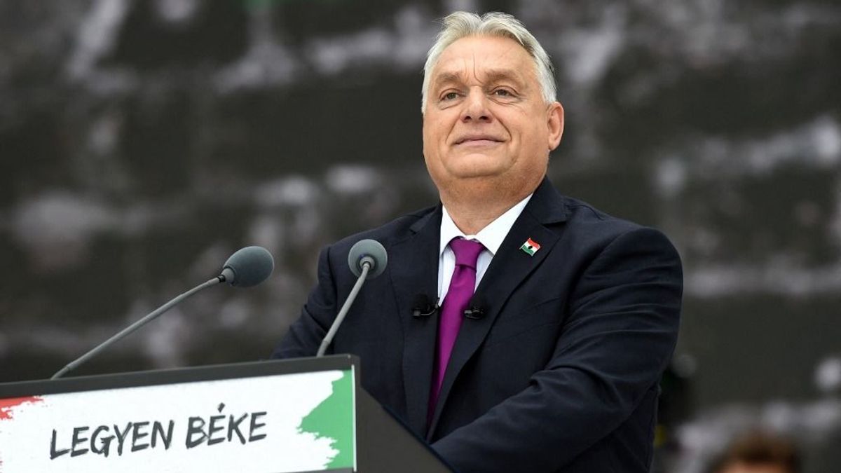 Rómából jelentkezett be Orbán Viktor