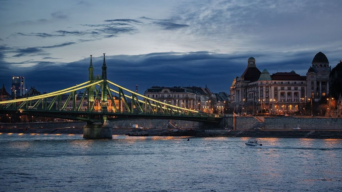 Lezárják az egyik budapesti hidat