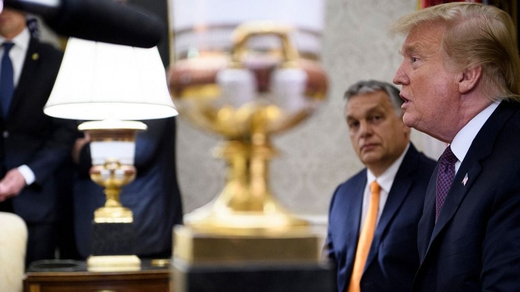 Orbán Viktor és Donald Trump (Fotó: AFP)
