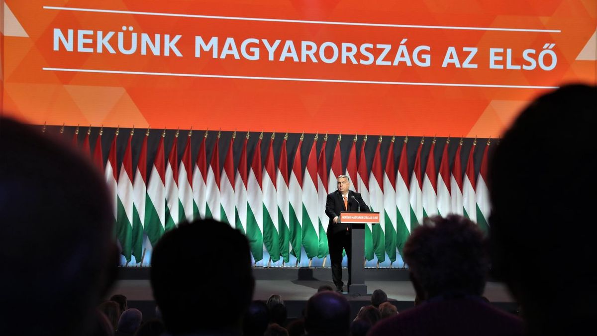 A választásokig kitarthat a kormánypártok lendülete