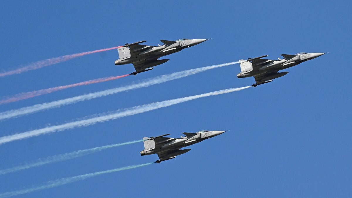 Tucatnyi éles riasztást kaptak a magyar Gripenek