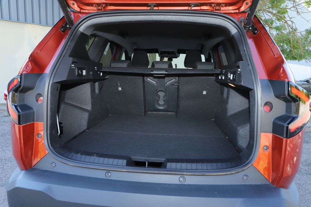 Dacia Bigster Hybrid teszt