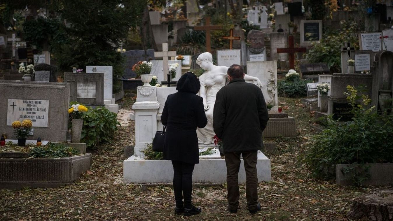 Mindenszentek, halottak napja, 
MTI/Balogh Zoltán