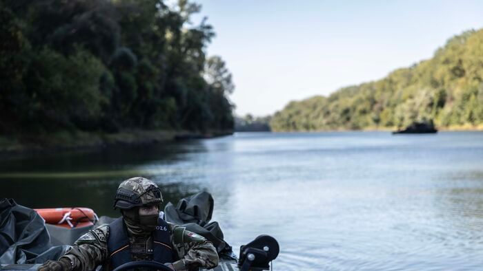 Adaptive Hussars 2025 országvédelmi gyakorlat pontonhíd Tisza