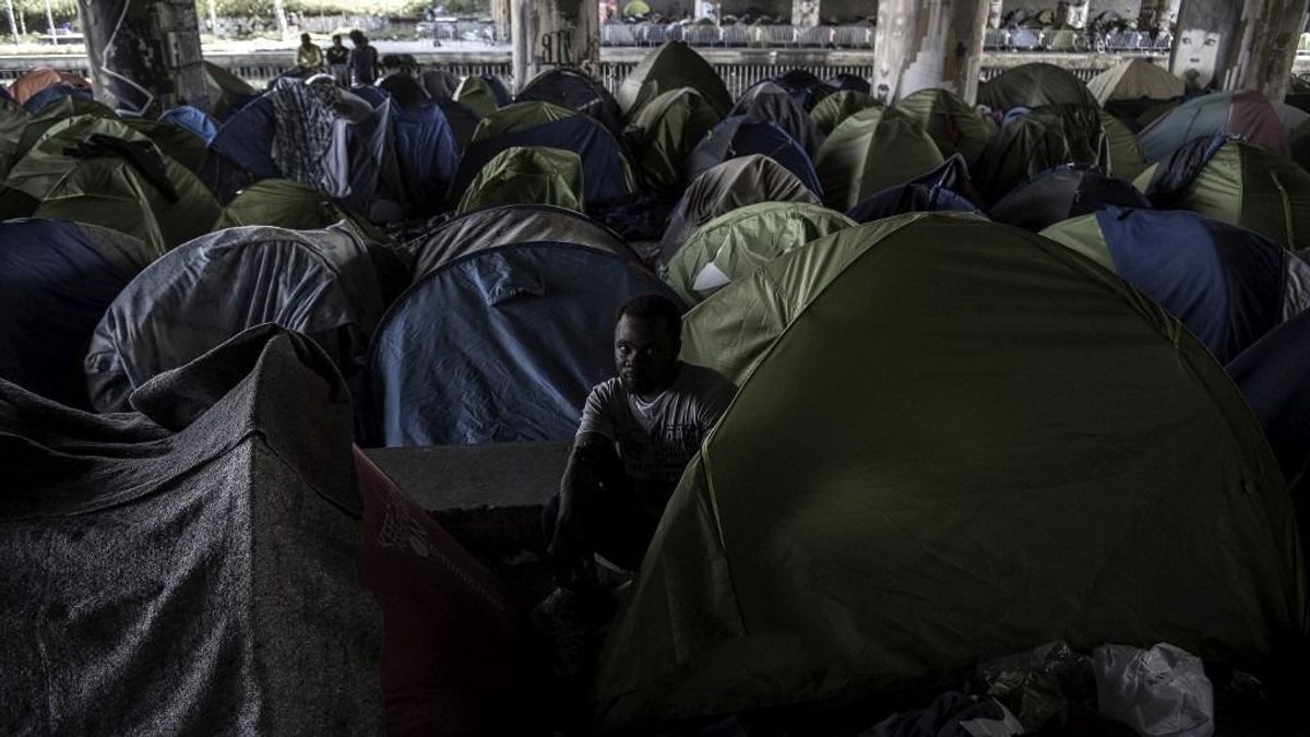 Már Koszovónak kell segítenie a briteknek a migráció kezelésében