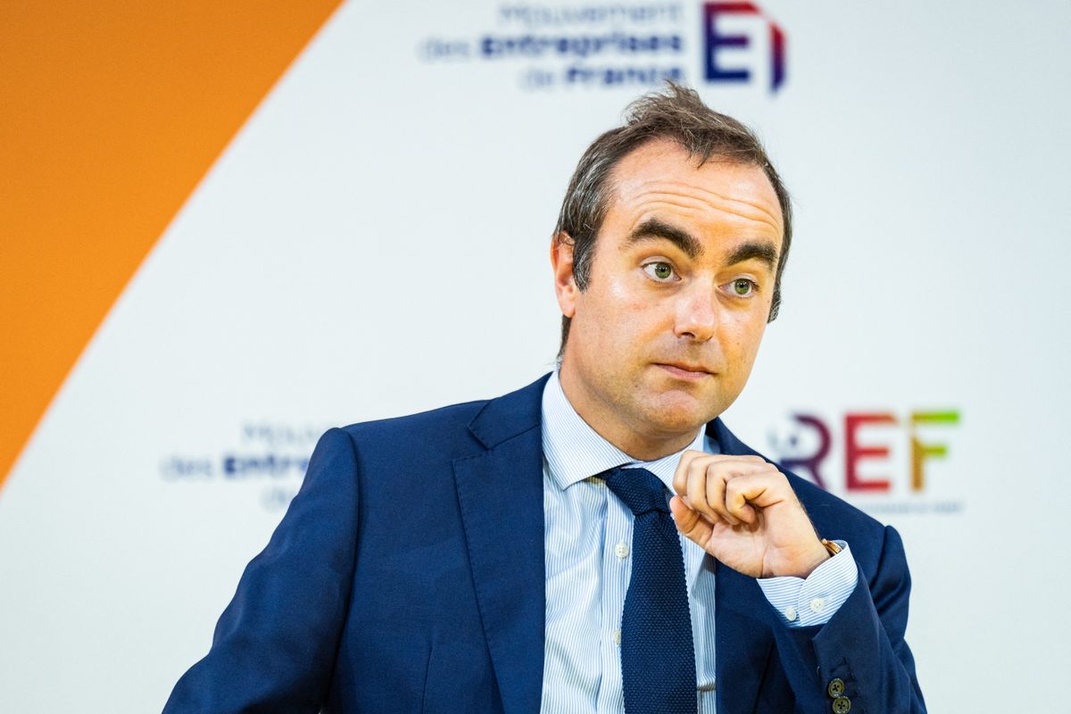 Elkerülné a bizalmatlansági szavazást az új francia miniszterelnök