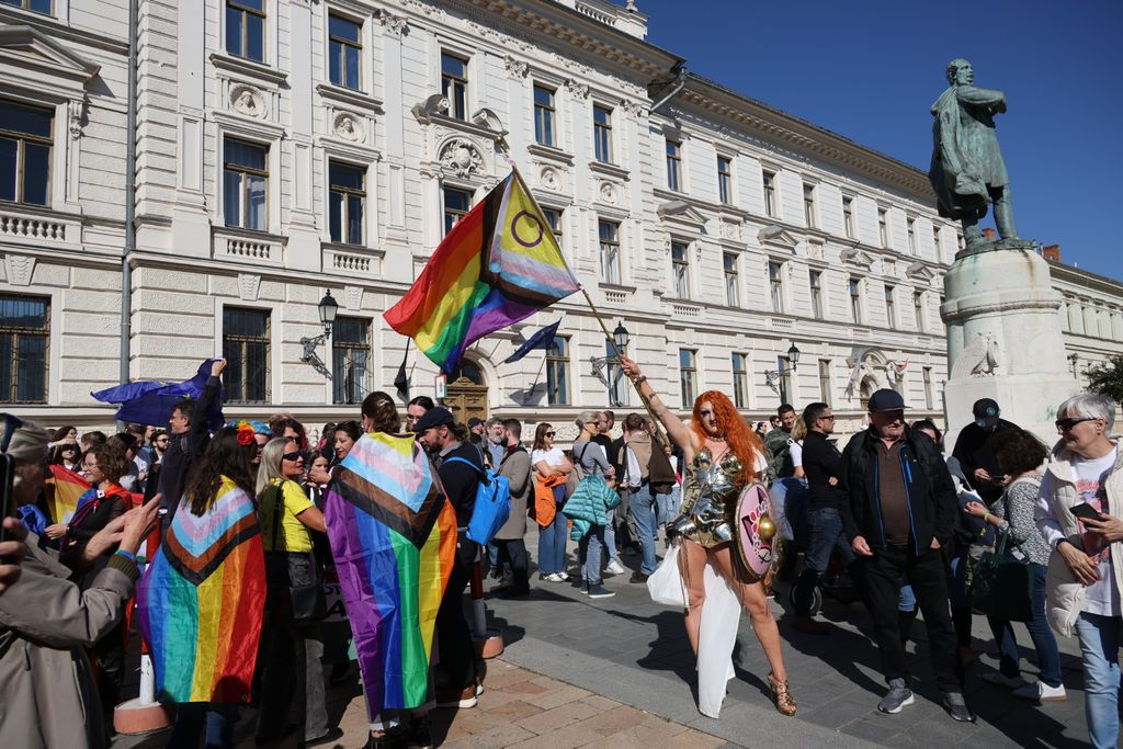 pécsi Pride felvonulás