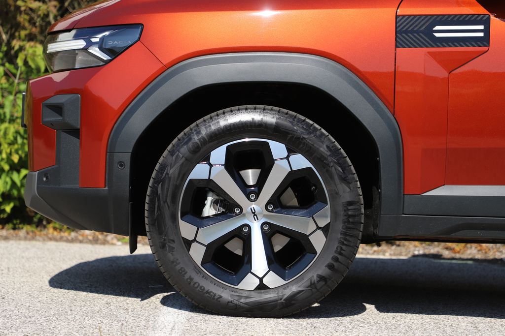Dacia Bigster Hybrid teszt