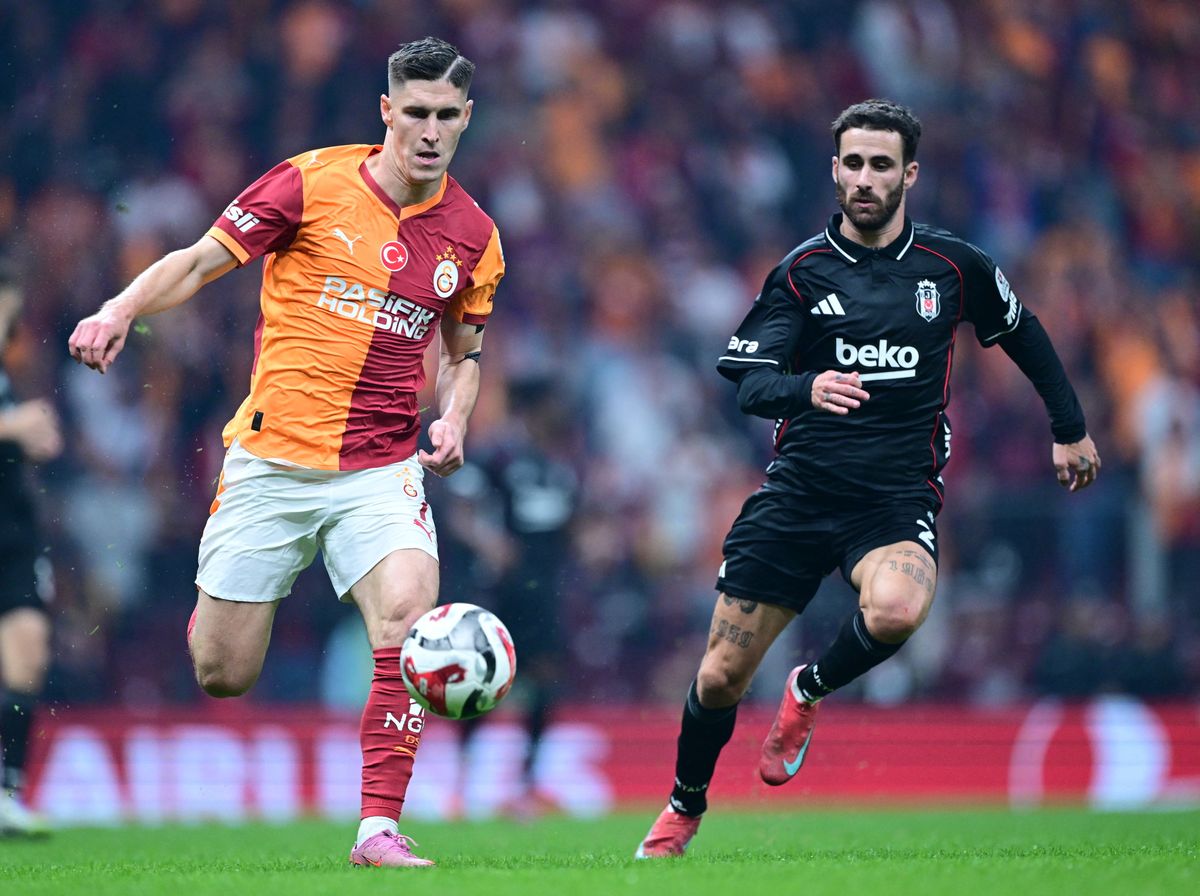 Sallai Roland csereként állt be, de így is a főszereplők közé tartozott a Galatasaray és a Besiktas isztambuli derbijén