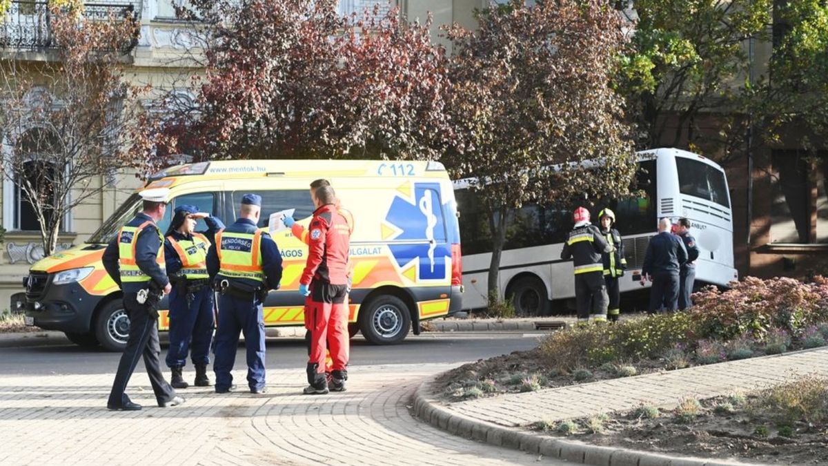 Szolnoki buszbaleset: tömegszerencsétlenséget okozó közúti baleset miatt indult nyomozás