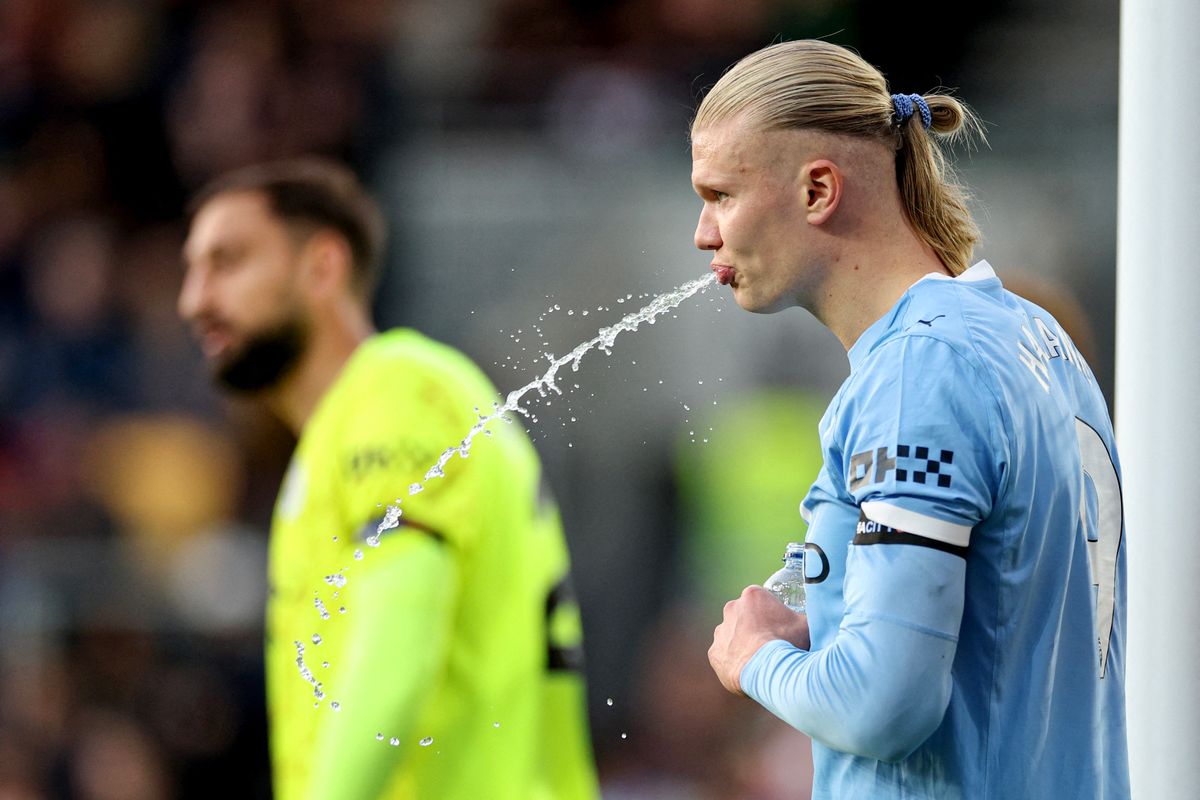 Erling Haaland a fizetési sapka bevezetése után biztosan távozna a Premier League-ből, a norvég gólgépet tárt karokkal várná a Barcelona
