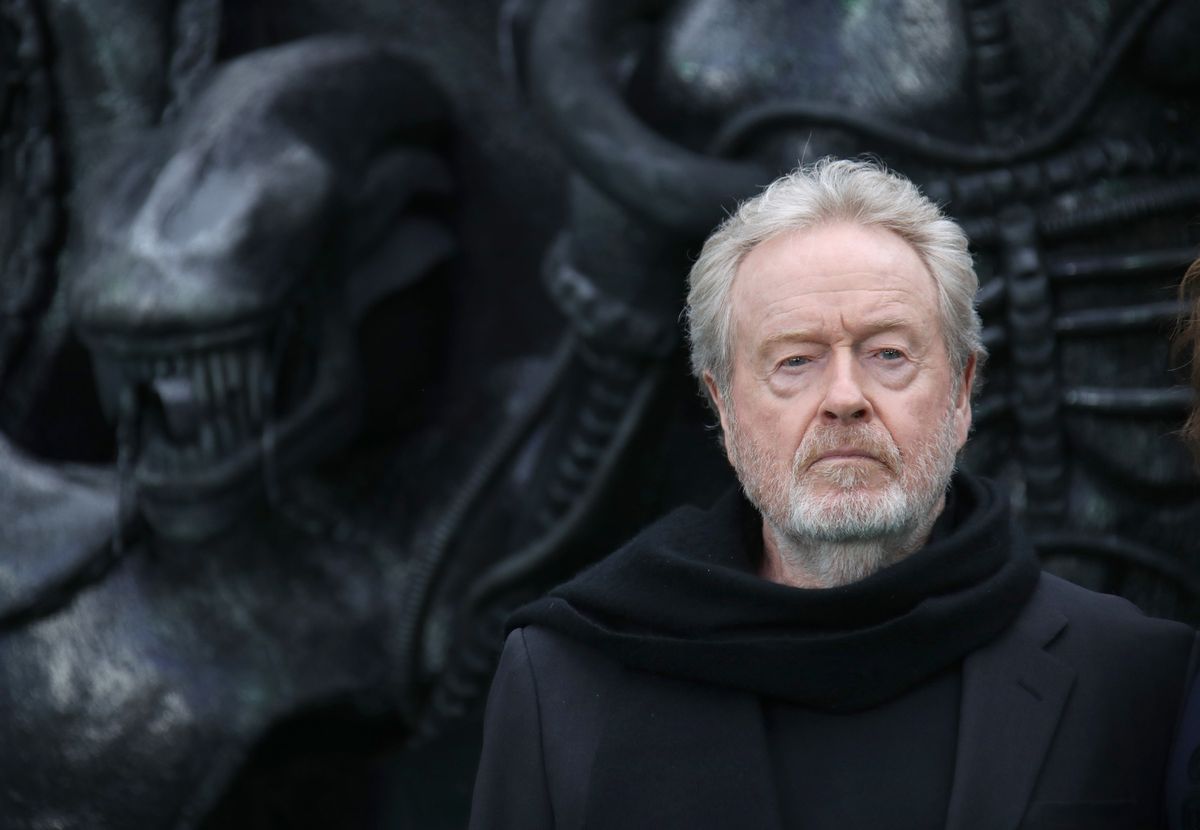 Ridley Scott szerint a mai filmek „sz*rok”