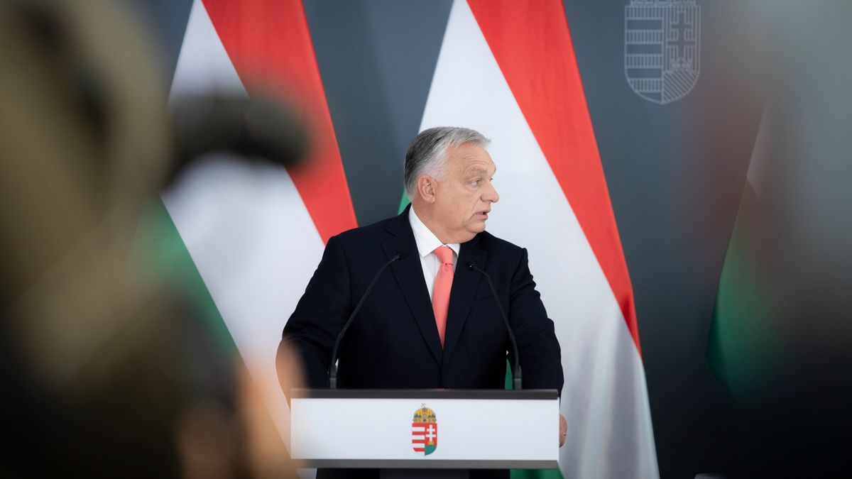 Orbán Viktor hamarosan beszédet mond a veszprémi bazilikában, kövesse nálunk élőben! + videó