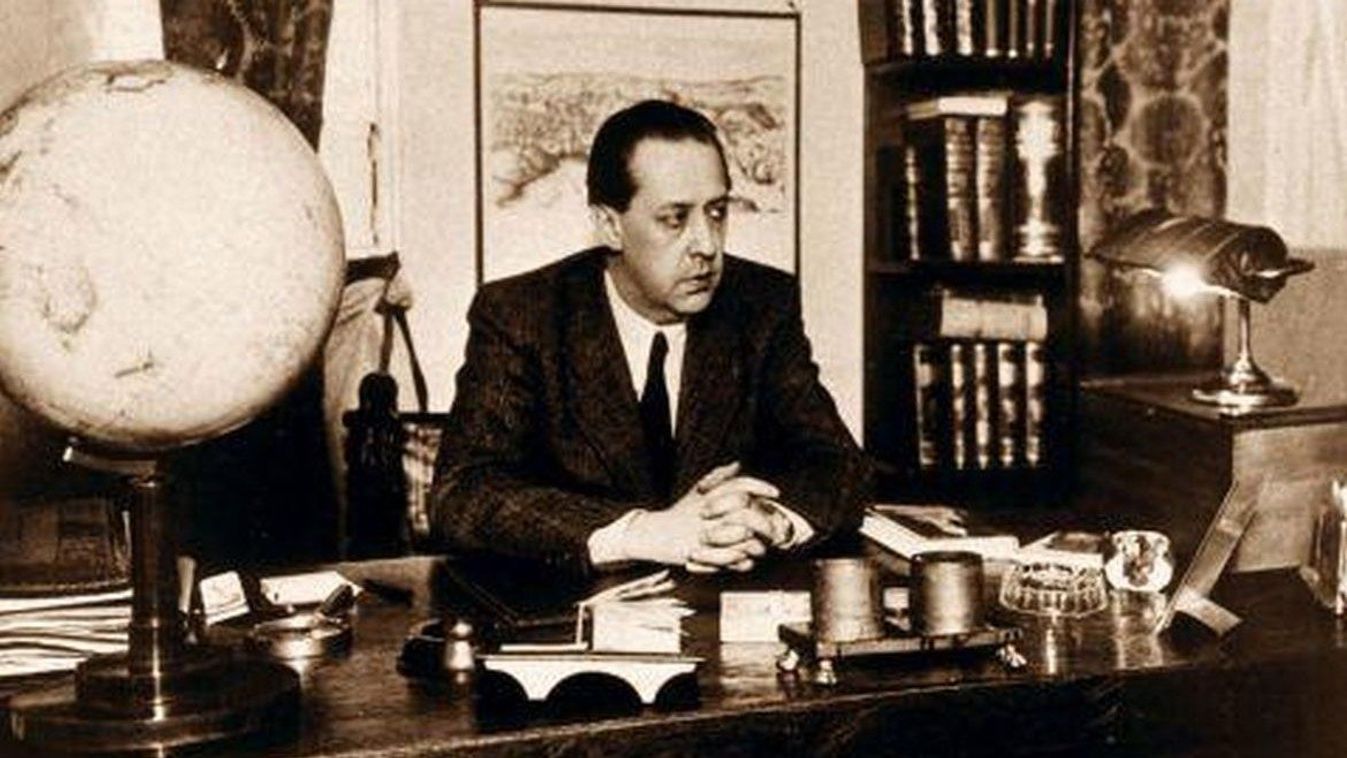 Több száz eredeti Márai kézirat érkezik haza Amerikából