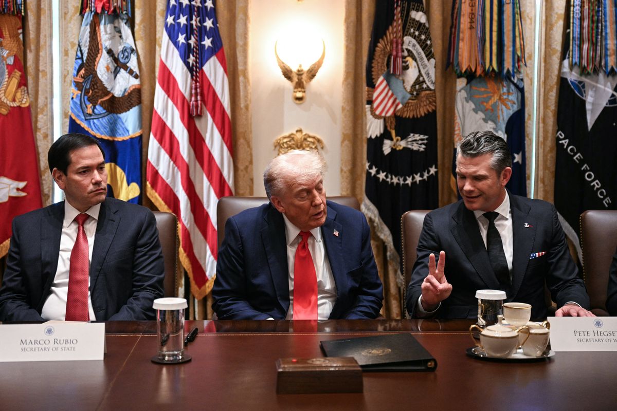 Donald Trump szerint rengeteg ország munkája van a közel–keleti megegyezés mögött