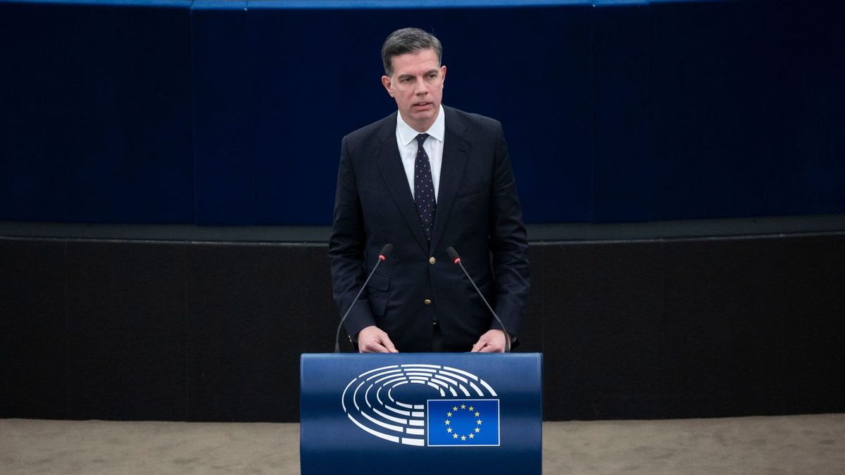 Gyürk András, a Fidesz EP-képviselõje felszólal az Európai Parlament plenáris ülésén Strasbourgban 