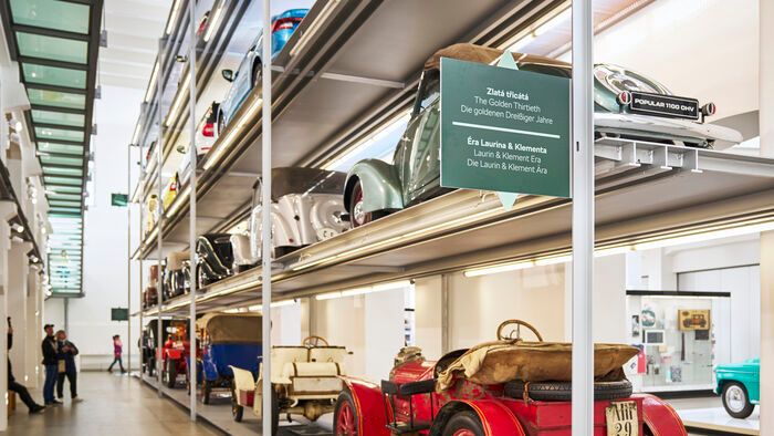 Gyári fotókon a Skoda Múzeum