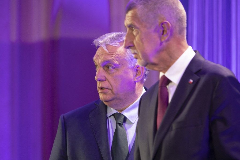 AUSTRIA; VIENNA; 20240630; Hungarian Prime Minister Viktor Orban (L.) and Chairman of the Czech party ANO and former Czech Prime Minister Andrej Babis during a joint press conference together with Chairman of the Freedom Party of Austria (FPÖ) Herbert Kickl on the occasion of the signing of a party agreement to establish the far-right alliance in the European Parliament "Patriots for Europe" in Vienna on June 30, 2024. - 20240630_PD2832 (Photo by ALEX HALADA / APA-PictureDesk via AFP)
